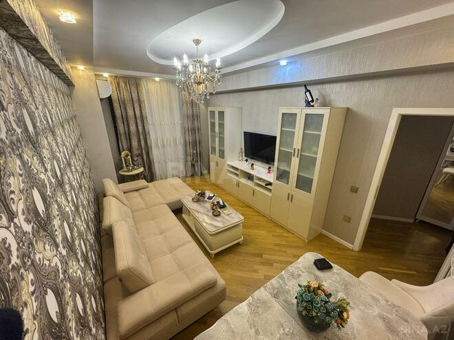 Сдаётся 3-комн. новостройка 80 м², м. Насими, photo 1 from 17