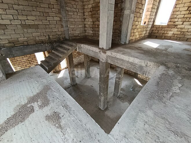 Продаётся 8-комн. дом/дача 700 м², пос. Новханы, photo 23 from 27