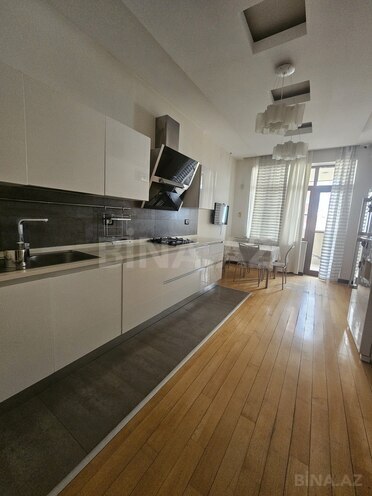 Сдаётся 4-комн. новостройка 200 м², м. Элмляр Академиясы, photo 6 from 25