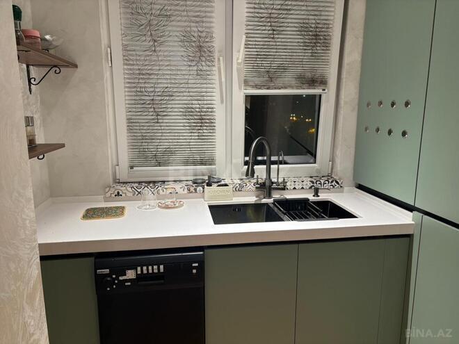 Satılır 2 otaqlı köhnə tikili 60 m², 28 May m., photo 13 from 21