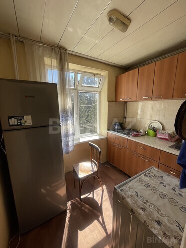 Продаётся 1-комн. вторичка 40 м², м. Кара Караев, photo 8 from 13