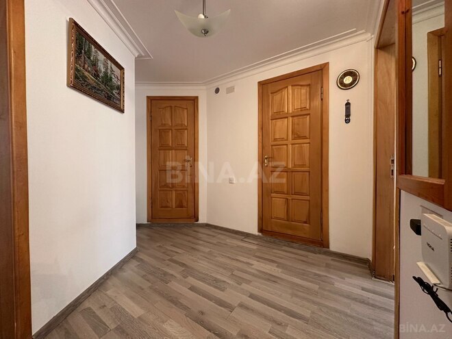 Сдаётся 3-комн. вторичка 150 м², м. Ичеришехер, photo 6 from 9