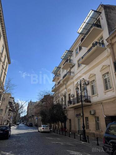 Satılır 2 otaqlı köhnə tikili 55 m², Sahil m., photo 4 from 19