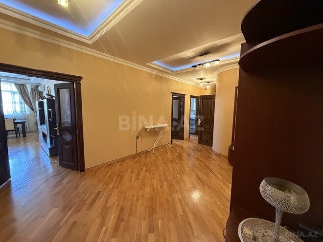 Продаётся 3-комн. новостройка 137 м², м. Низами, photo 11 from 20