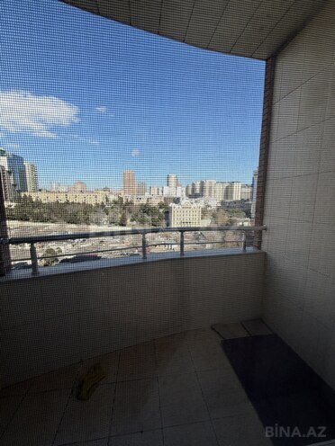 Продаётся 3-комн. новостройка 137 м², м. Низами, photo 16 from 20