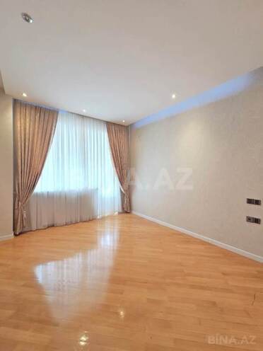 Продаётся 3-комн. новостройка 134 м², м. Элмляр Академиясы, photo 9 from 20
