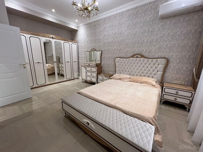 Сдаётся 2-комн. новостройка 81 м², м. 8 ноября, photo 3 from 16