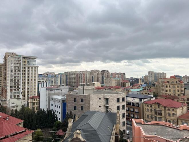 Satılır 2 otaqlı köhnə tikili 60 m², 8 Noyabr m., photo 9 from 24