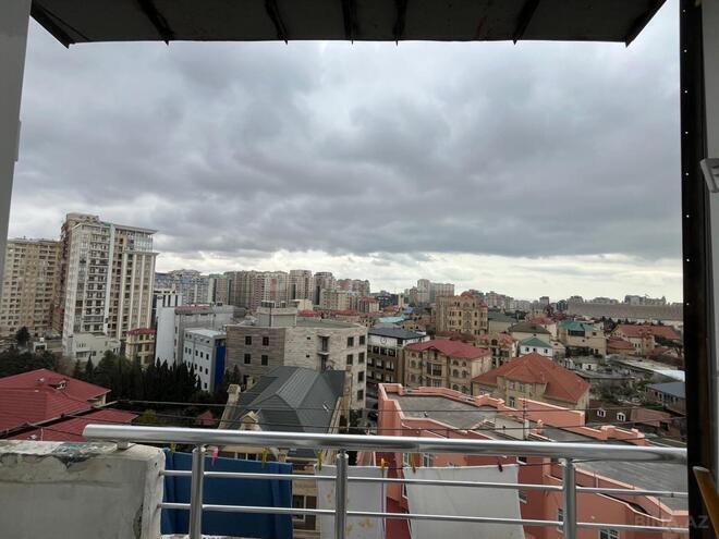 Satılır 2 otaqlı köhnə tikili 60 m², 8 Noyabr m., photo 11 from 24