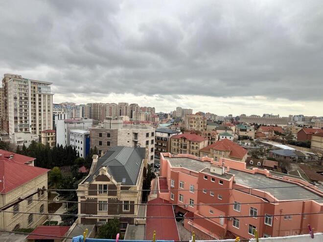 Satılır 2 otaqlı köhnə tikili 60 m², 8 Noyabr m., photo 17 from 24