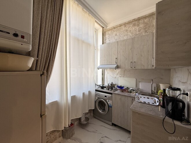 Продаётся 2-комн. вторичка 60 м², м. Низами, photo 7 from 9