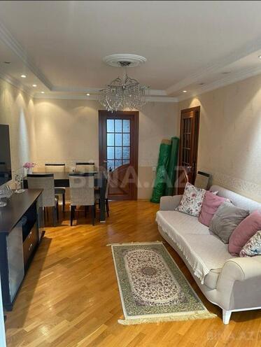 Продаётся 3-комн. вторичка 80 м², Ясамальский р., photo 1 from 14