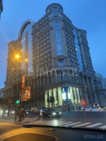 Продаётся 2-комн. новостройка 110 м², м. Элмляр Академиясы, photo 12 from 13