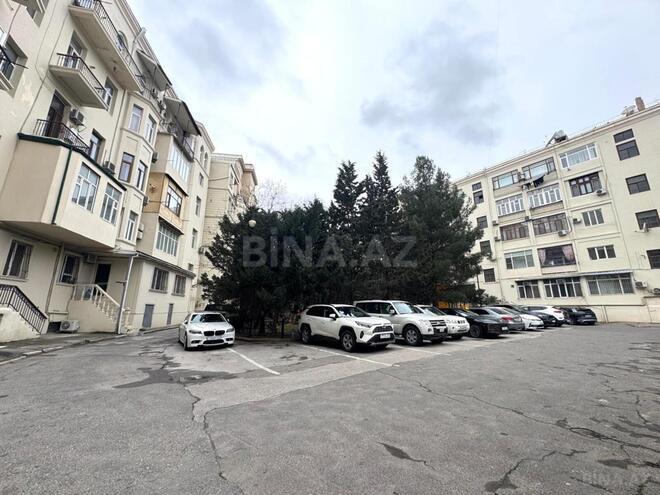 Satılır 2 otaqlı köhnə tikili 64 m², Sahil m., photo 21 from 23