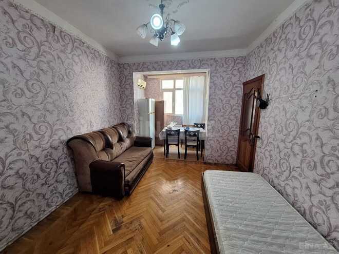 İcarəyə verilir 2 otaqlı köhnə tikili 52 m², Memar Əcəmi m., photo 5 from 10