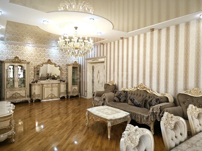 Satılır 7 otaqlı həyət evi/bağ evi 470 m², Ağ şəhər q., photo 18 from 32