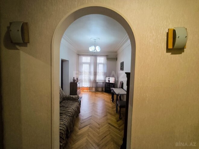 İcarəyə verilir 2 otaqlı köhnə tikili 60 m², 28 May m., photo 4 from 11