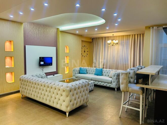 İcarəyə verilir 3 otaqlı yeni tikili 140 m², 28 May m., photo 1 from 11