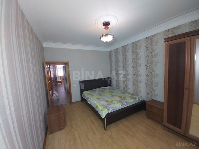 Satılır 3 otaqlı köhnə tikili 75 m², Qara Qarayev m., photo 5 from 18