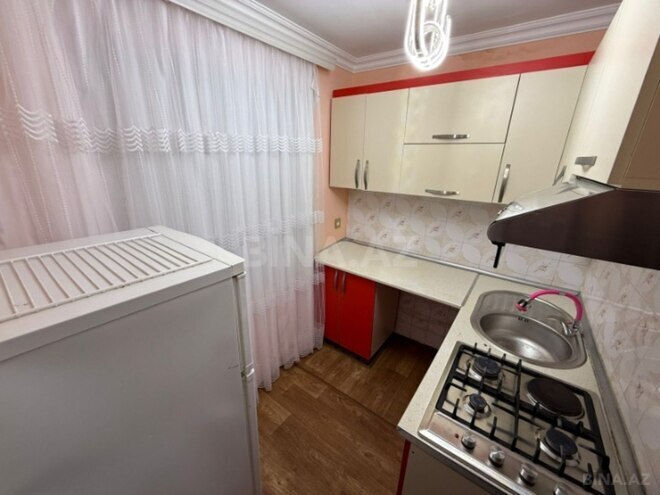 Продаётся 2-комн. вторичка 55 м², м. Нефтчиляр, photo 9 from 14