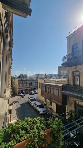 Сдаётся 3-комн. вторичка 80 м², м. Ичеришехер, photo 4 from 26