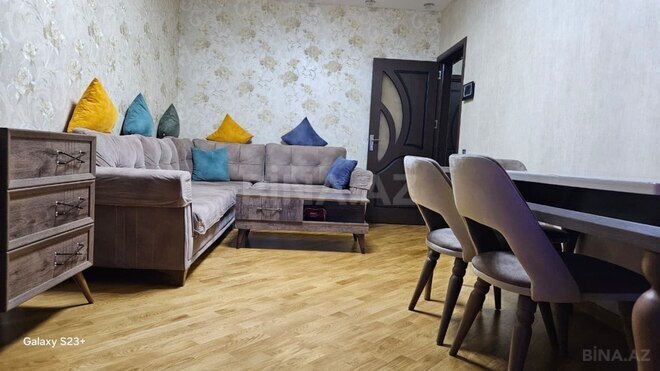 Продаётся 3-комн. вторичка 90 м², м. Ази Асланов, photo 4 from 22