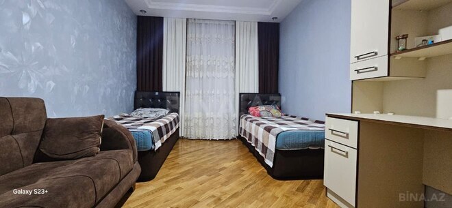 Продаётся 3-комн. вторичка 90 м², м. Ази Асланов, photo 13 from 22