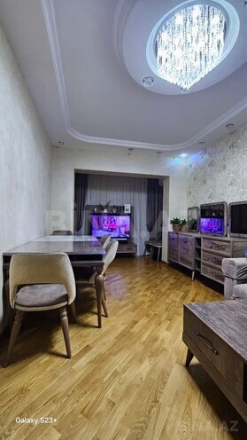 Продаётся 3-комн. вторичка 90 м², м. Ази Асланов, photo 1 from 22