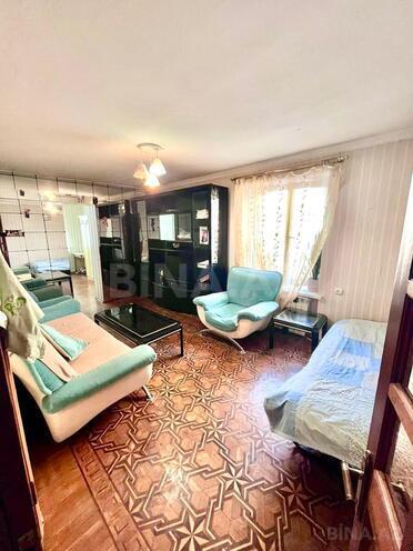 Satılır 2 otaqlı köhnə tikili 55 m², Gənclik m., photo 3 from 11