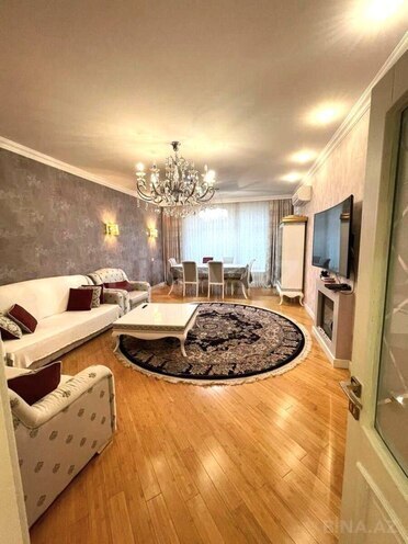 Satılır 4 otaqlı yeni tikili 170 m², 8 Noyabr m., photo 1 from 16