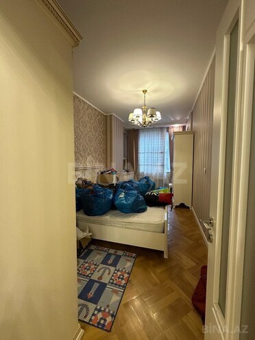 Продаётся 3-комн. новостройка 131 м², м. Элмляр Академиясы, photo 5 from 14