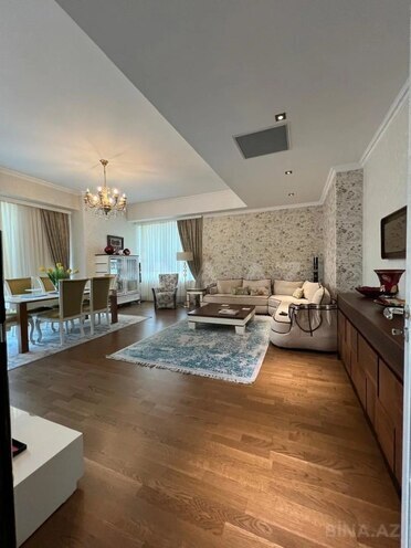 Сдаётся 3-комн. новостройка 150 м², Ясамальский р., photo 13 from 17