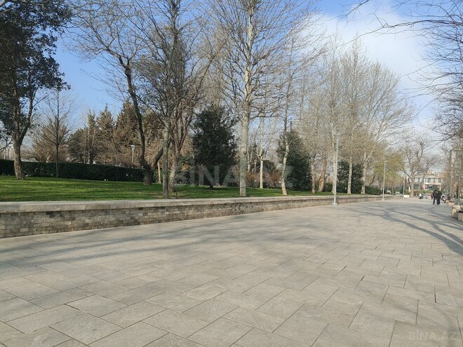 Продаётся 3-комн. новостройка 130 м², Насиминский  р., photo 31 from 32