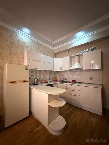 Сдаётся 2-комн. новостройка 60 м², м. Кара Караев, photo 4 from 15