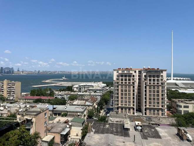 İcarəyə verilir 1 otaqlı köhnə tikili 35 m², Bayıl q., photo 13 from 14