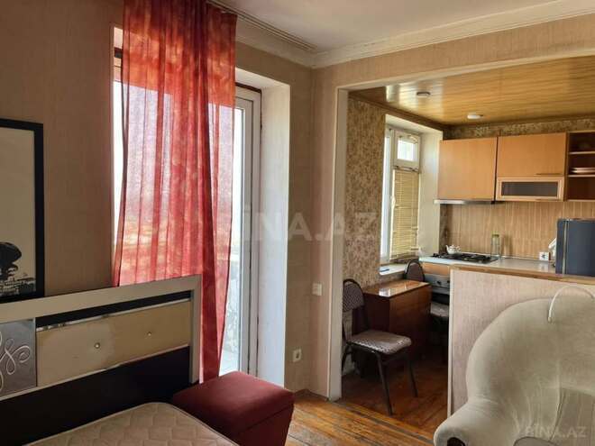 İcarəyə verilir 1 otaqlı köhnə tikili 35 m², Bayıl q., photo 3 from 14