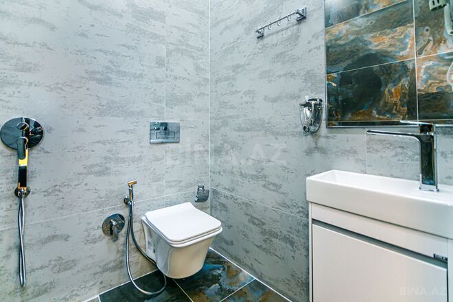 İcarəyə verilir 7 otaqlı köhnə tikili 250 m², 28 May m., photo 12 from 31