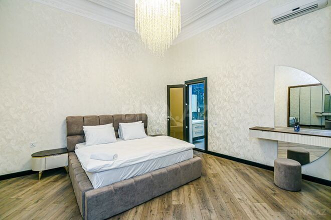 İcarəyə verilir 7 otaqlı köhnə tikili 250 m², 28 May m., photo 6 from 31