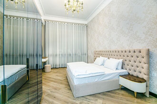 İcarəyə verilir 7 otaqlı köhnə tikili 250 m², 28 May m., photo 21 from 31