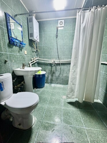 Сдаётся 2-комн. вторичка 80 м², м. Гянджлик, photo 9 from 10