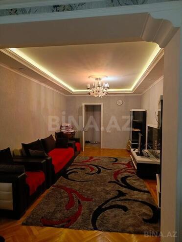 Satılır 3 otaqlı köhnə tikili 100 m², Yasamal r., photo 9 from 16
