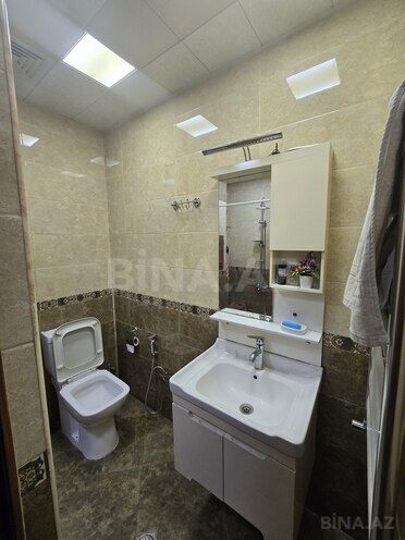 Продаётся 2-комн. вторичка 55 м², м. Ази Асланов, photo 7 from 13