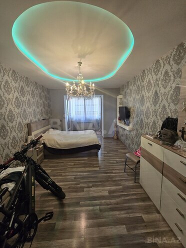 Продаётся 2-комн. вторичка 55 м², м. Ази Асланов, photo 3 from 13