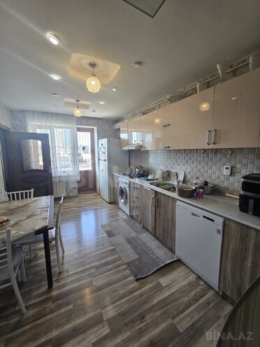 Продаётся 2-комн. вторичка 55 м², м. Ази Асланов, photo 5 from 13