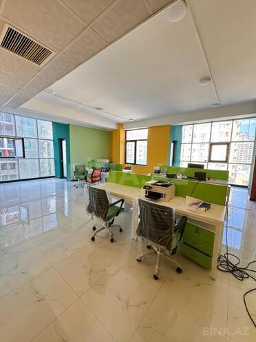 Сдаётся 5-комн. новостройка 170 м², Насиминский  р., photo 16 from 17