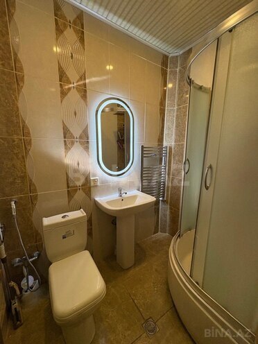 Satılır 2 otaqlı köhnə tikili 73 m², 28 May m., photo 3 from 7