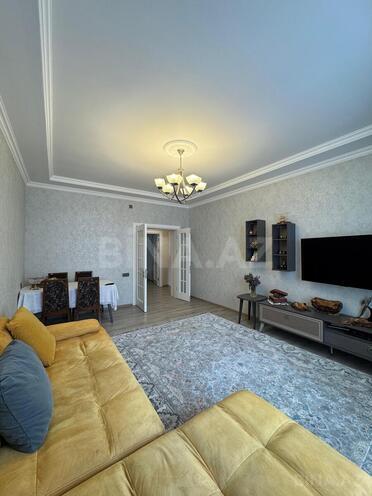 Satılır 3 otaqlı köhnə tikili 90 m², Yasamal r., photo 3 from 21