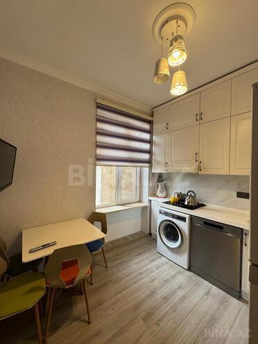 Satılır 3 otaqlı köhnə tikili 90 m², Yasamal r., photo 16 from 21