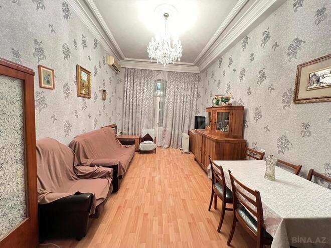 Продаётся 2-комн. вторичка 60 м², м. Ичеришехер, photo 6 from 16