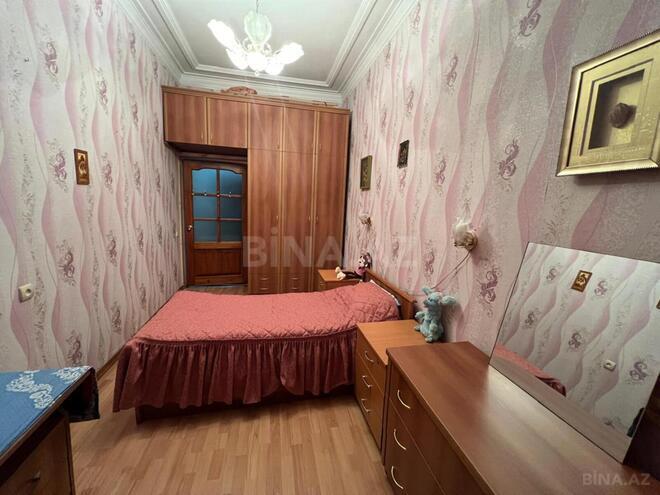Продаётся 2-комн. вторичка 60 м², м. Ичеришехер, photo 7 from 16